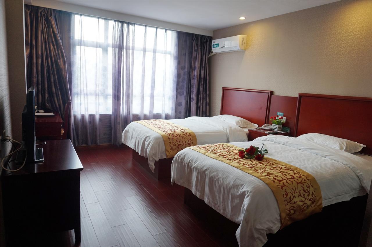 Greentree Inn Zhuhai Mingzhu Station Express Hotel エクステリア 写真